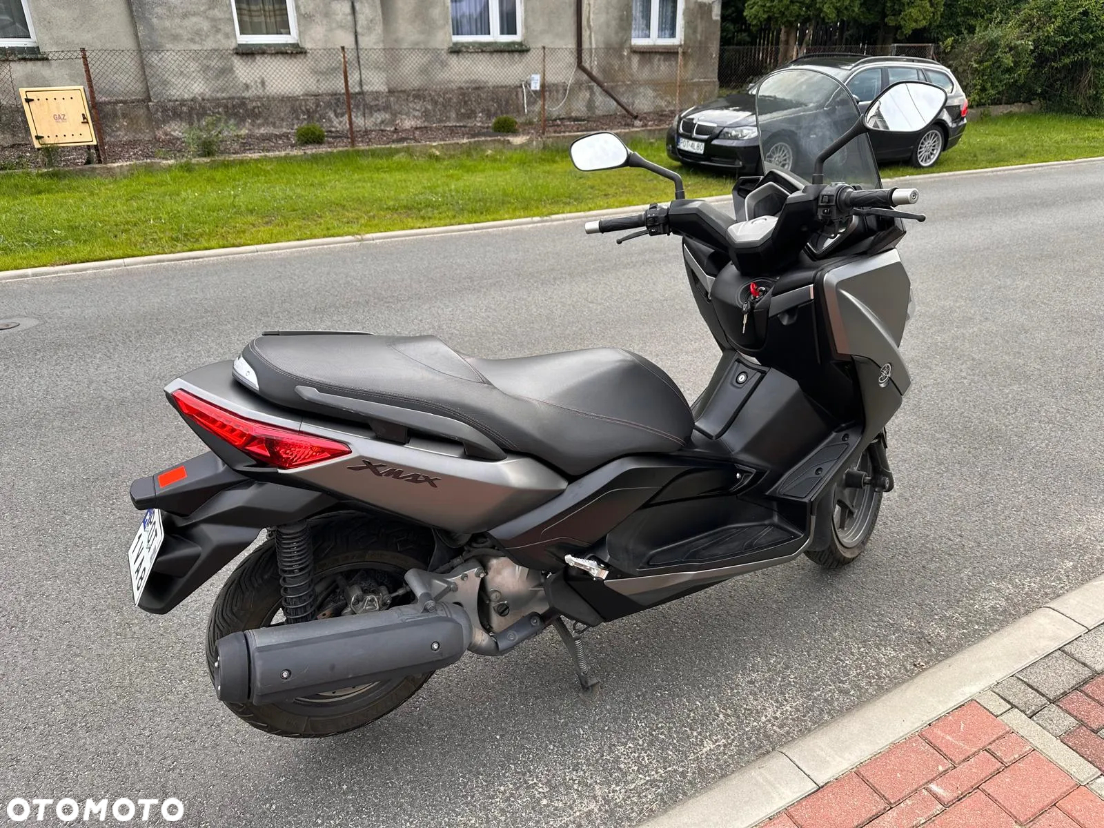 Yamaha X-max - 4