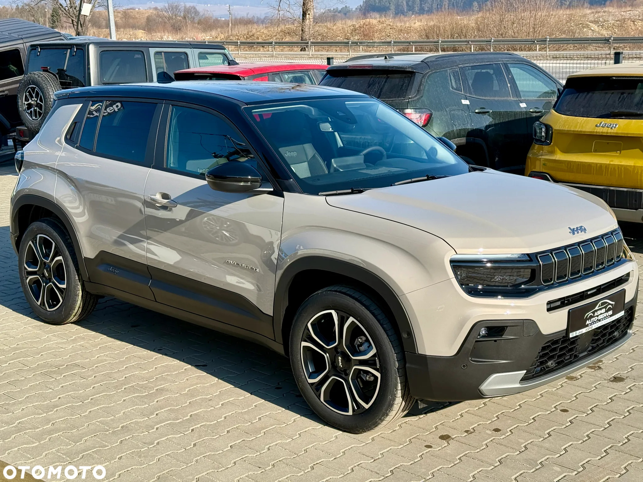 Jeep Avenger 1.2 T3 mHEV Summit FWD eDCT6 - 7