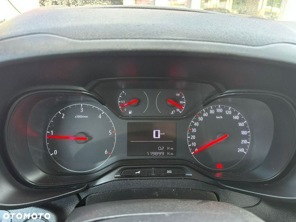 Opel Combo - 17
