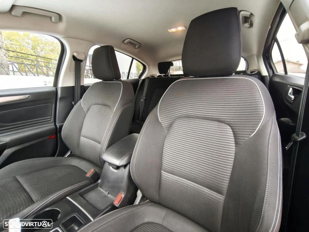 Ford Focus 1.5 EcoBlue S&S Aut. ACTIVE X - 19