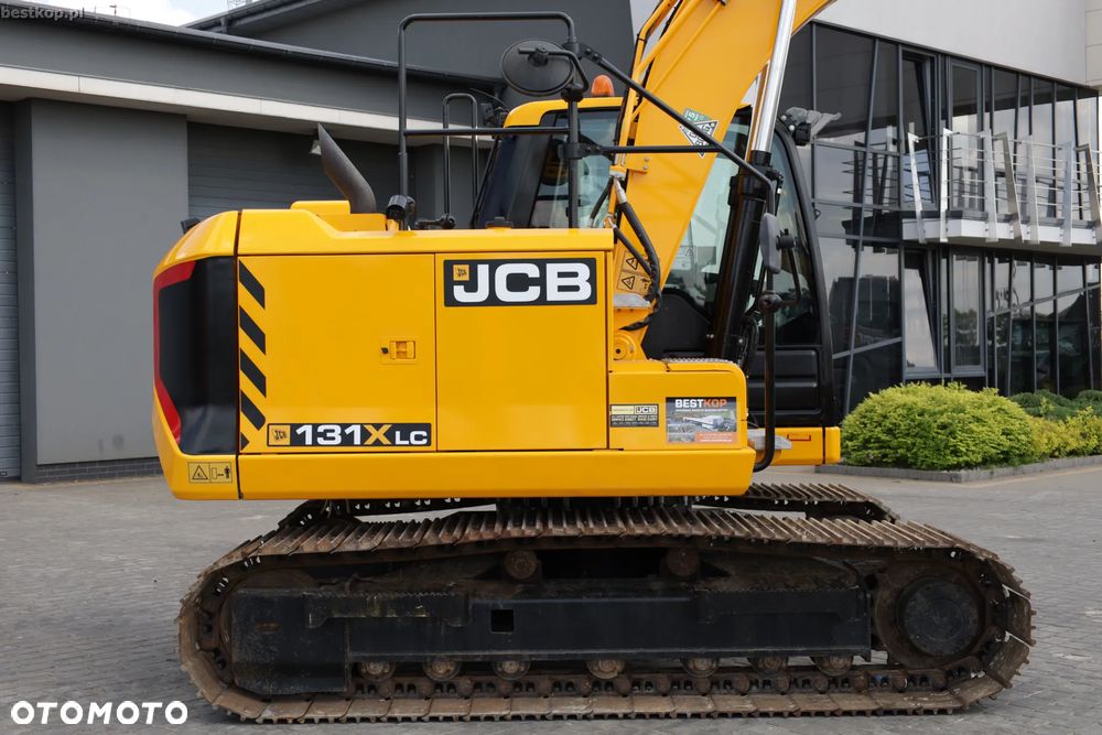 JCB 131X LC - 11