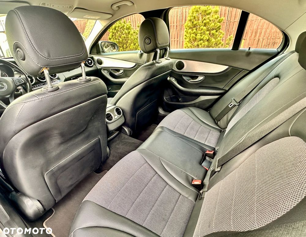 Mercedes-Benz Klasa C - 19