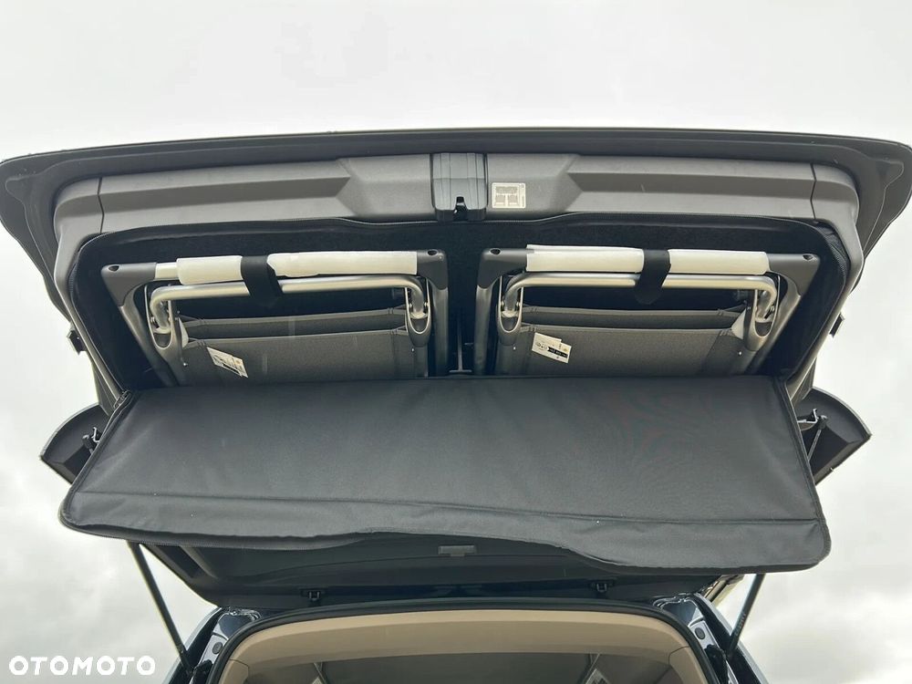 Volkswagen California - 38