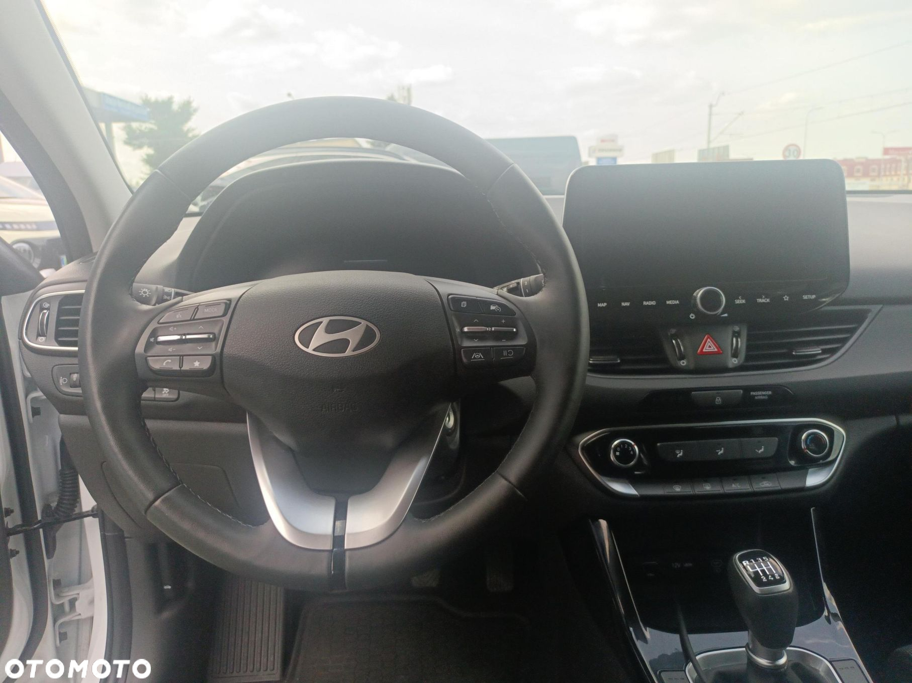 Hyundai i30 1.5 DPI Pure - 11