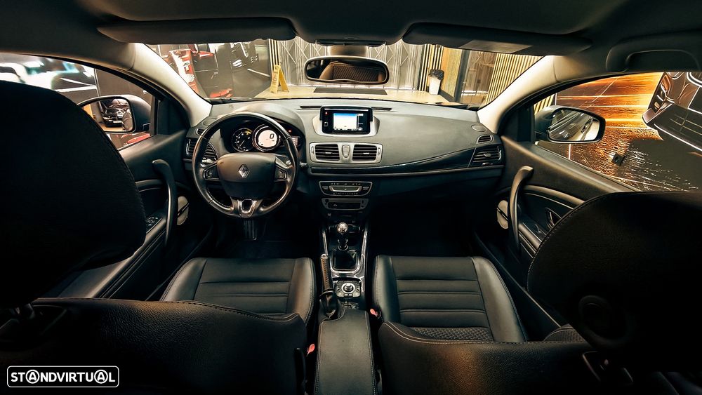 Renault Mégane 1.6 dCi Bose Edition SS - 8