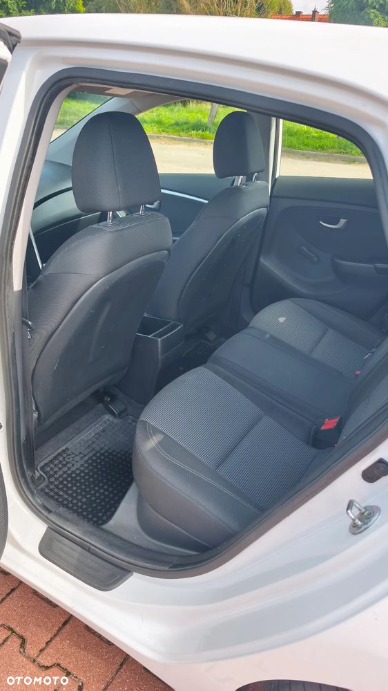 Hyundai i30 1.6 CRDi Classic - 14