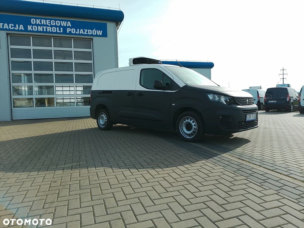 Peugeot Partner Berlingo Combo Doblo L2 Izoterma Chłodnia Mroźnia do lodów minus 20 stopni 220V grzanie 3 osoby - 16