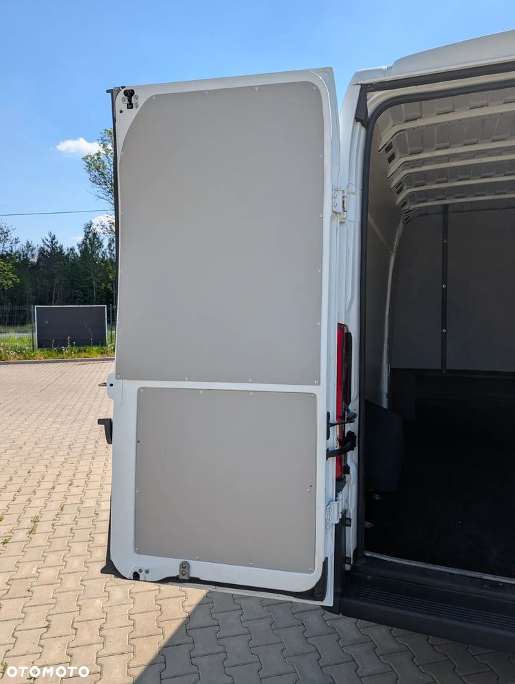 Peugeot BOXER - 13