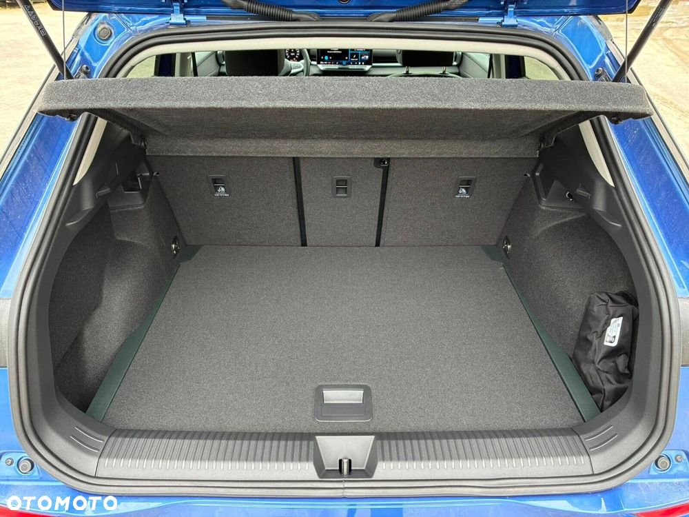 Volkswagen T-Roc - 29