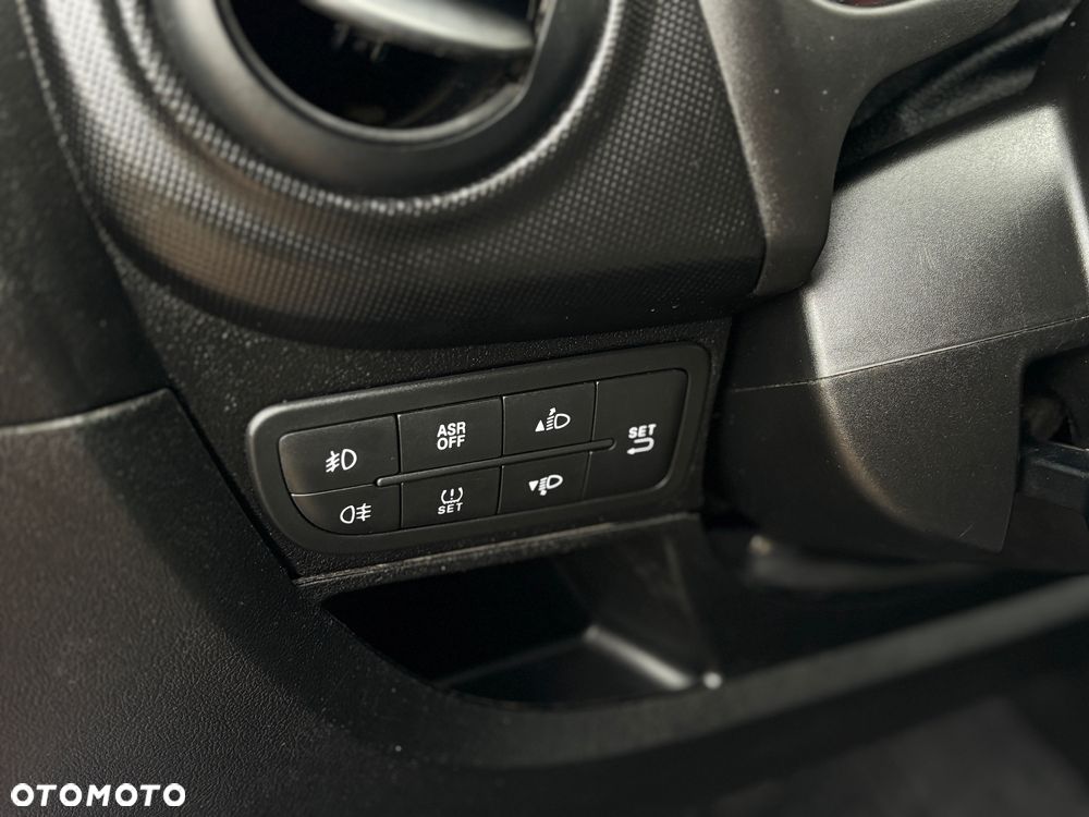 Fiat Qubo 1.4 8V Lounge - 25