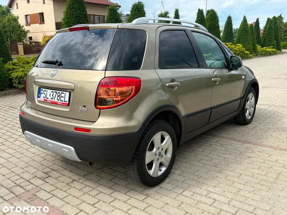 Fiat Sedici 1.6 16V 4x4 Emotion - 12