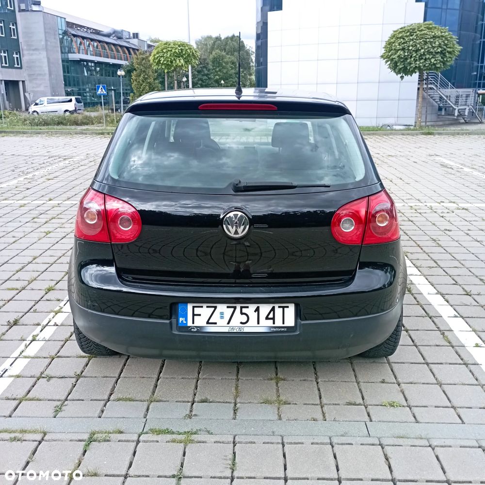Volkswagen Golf V 1.4 Comfortline - 5