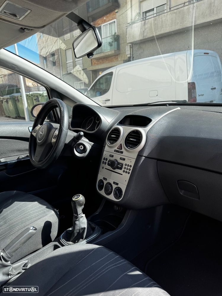 Opel Corsa - 10