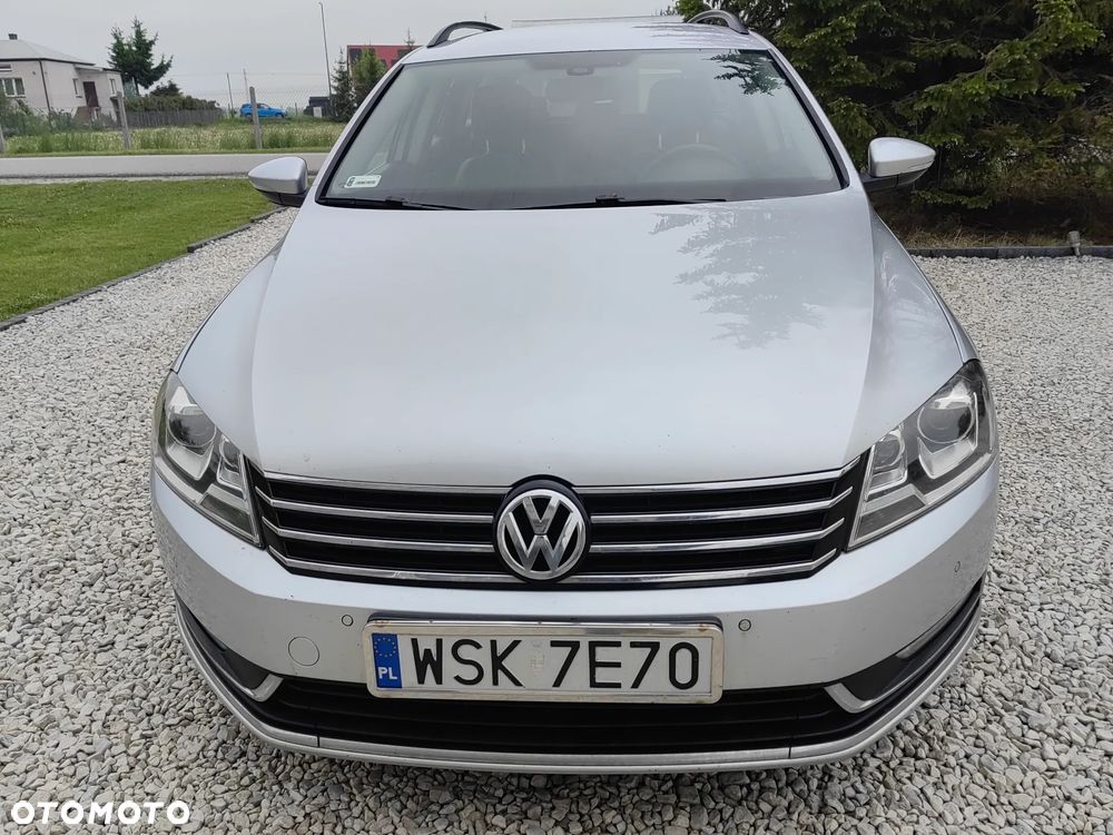 Volkswagen Passat 2.0 TDI Highline R-Style - 2