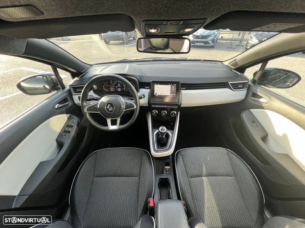 Renault Clio 1.0 TCe Techno Bi-Fuel - 6