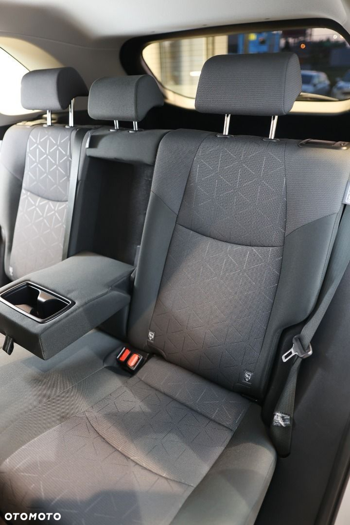 Toyota RAV4 - 27