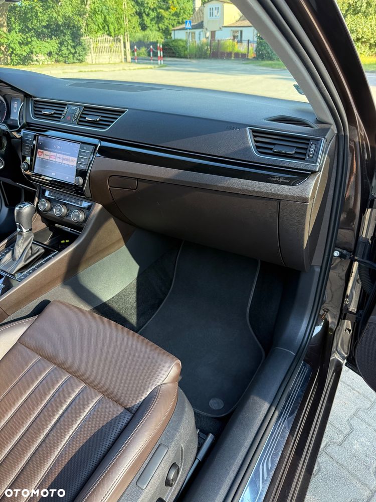 Skoda Superb 2.0 TDI 4x4 L&K DSG - 18