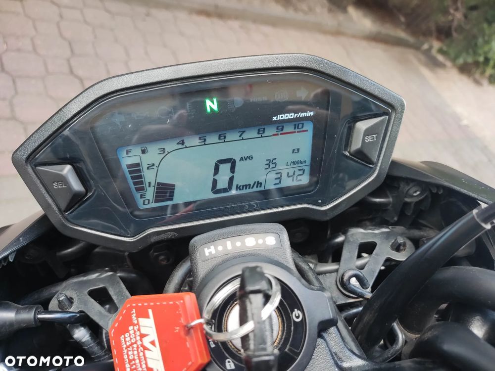 Honda CB - 24