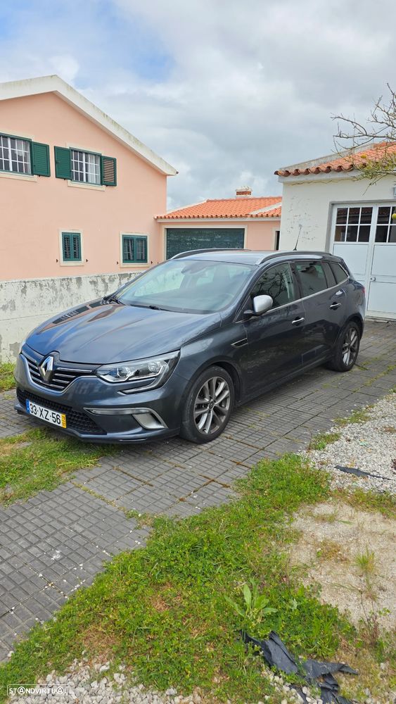 Renault Mégane Sport Tourer 1.5 Blue dCi GT Line - 4
