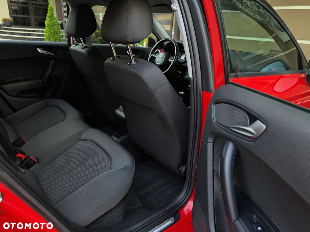 Audi A1 Sportback 1.2 TFSI S line edition - 40