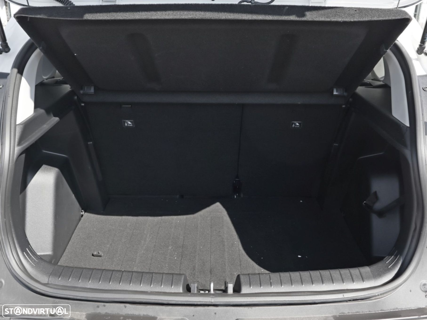 Hyundai Bayon 1.0 T-GDI Premium - 18