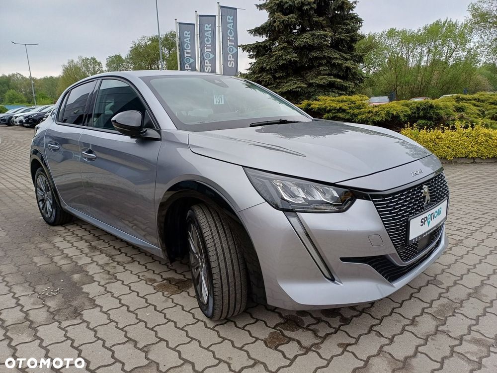 Peugeot 208 - 3