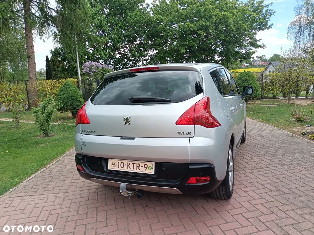 Peugeot 3008 - 18