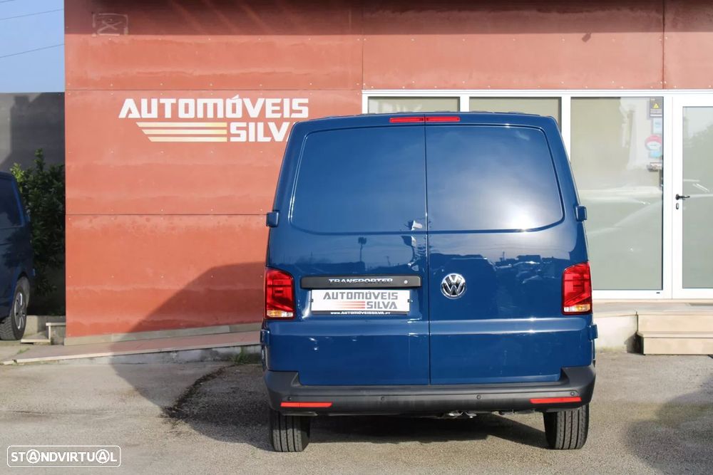 VW Transporter 2.0 TDI Confortline Extra AC - 11