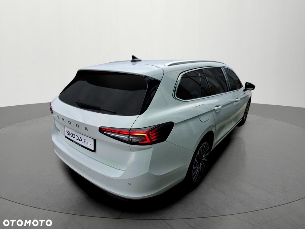 Skoda Superb 2024 photo 5