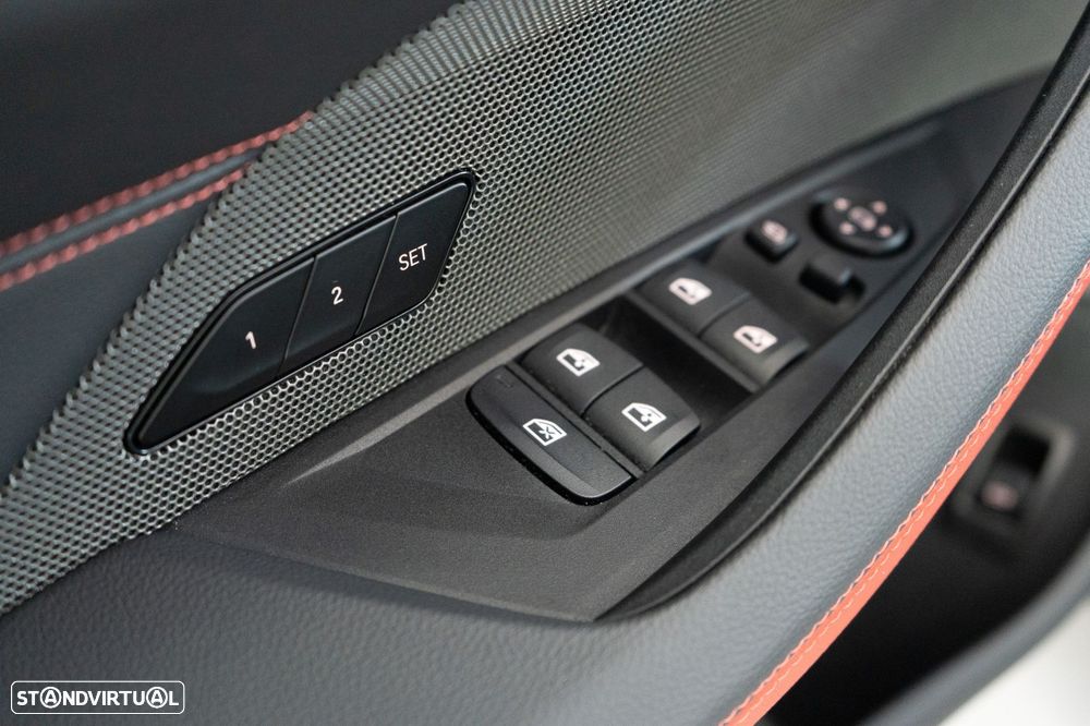 BMW i4 eDrive40 Pack Desportivo M - 37