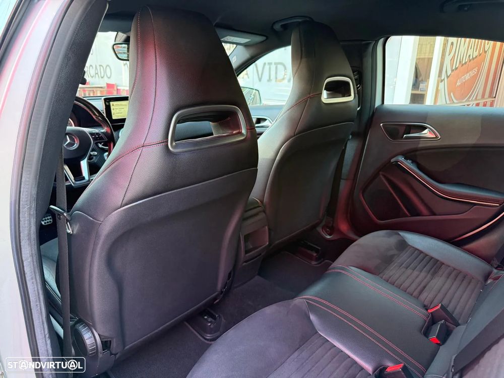 Mercedes-Benz A 180 CDi BE AMG Sport - 7