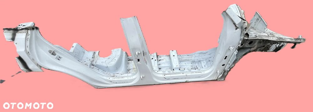 ĆWIARTKA PRÓG BOK PRAWY PODŁUŻNICA AUDI Q5 8R - 3