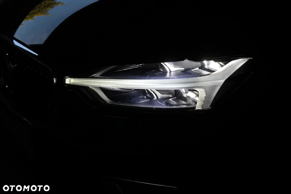 Volvo XC 60 D5 AWD Inscription - 34