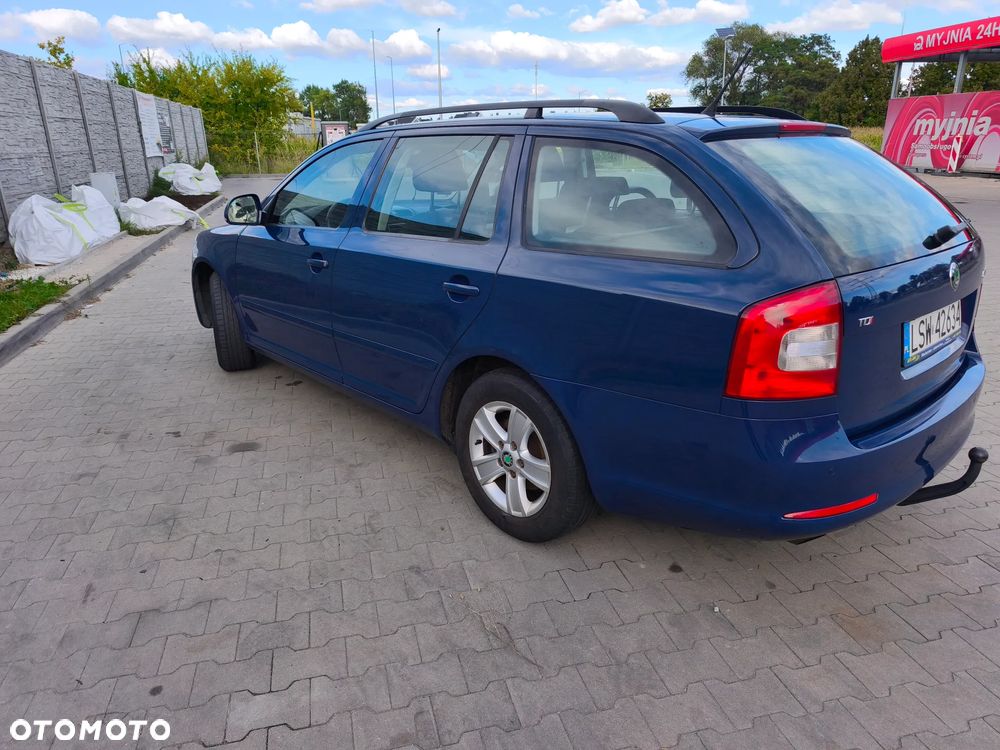 Skoda Octavia 2.0 TDI Ambiente - 4