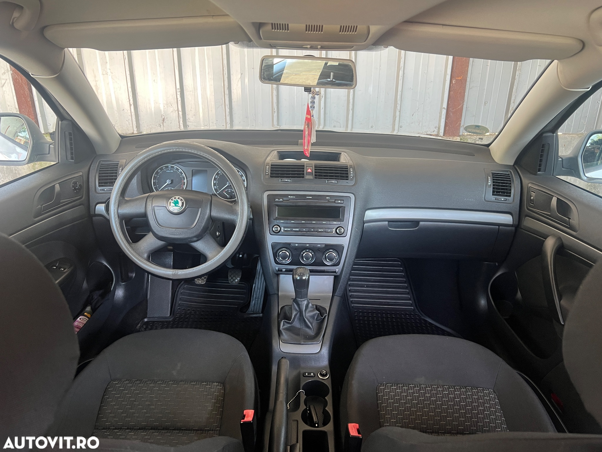 Skoda Octavia Combi 1.6 TDI DPF GreenLine - 6