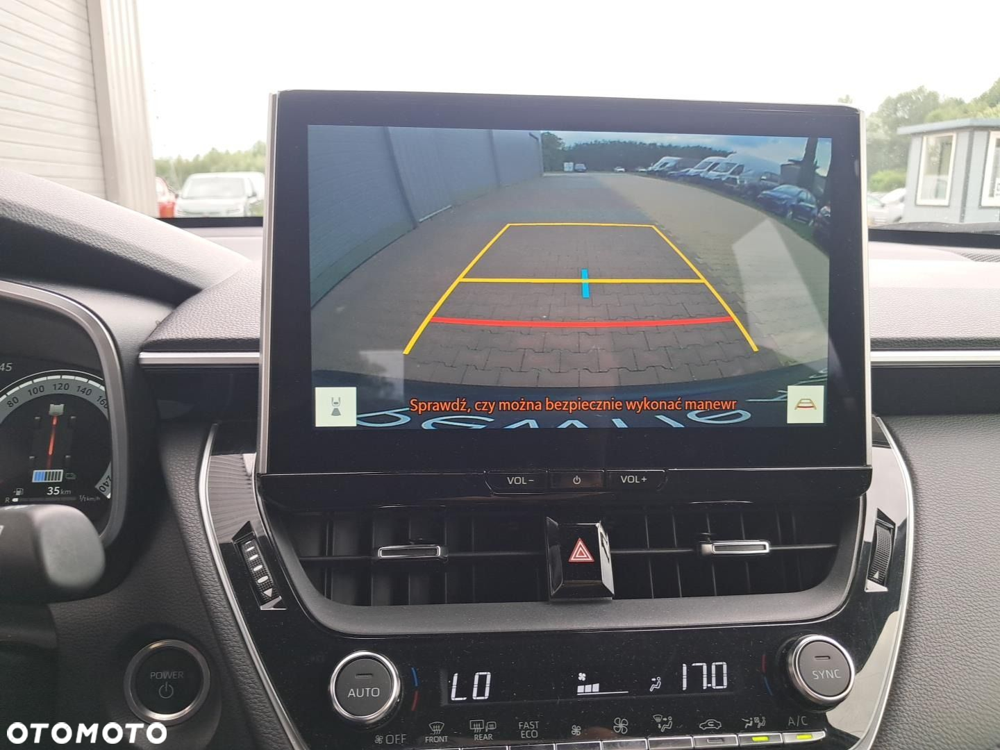 Toyota Corolla Cross 2.0 Hybrid Comfort - 7