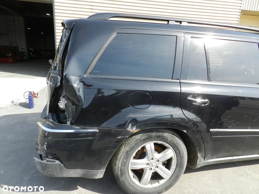 Mercedes-Benz GL 450 4Matic 7G-TRONIC - 36