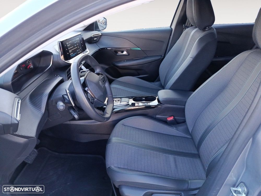 Peugeot 208 1.2 PureTech Allure EAT8 - 9