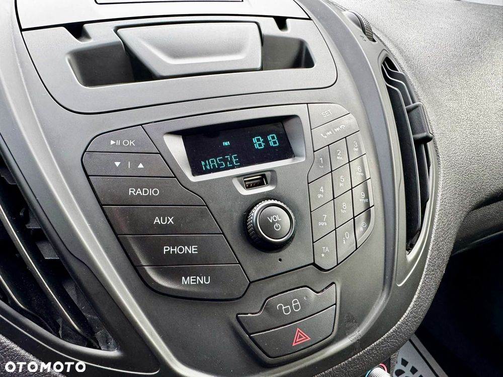 Ford Tourneo Courier 1.5 TDCi Titanium - 18