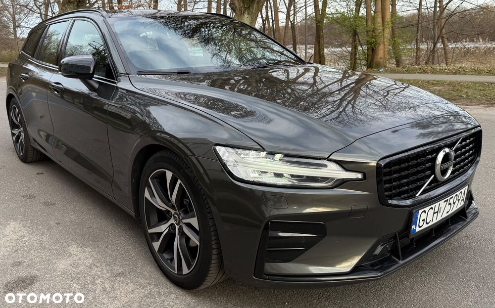 Volvo V60 B4 D Geartronic RDesign - 2