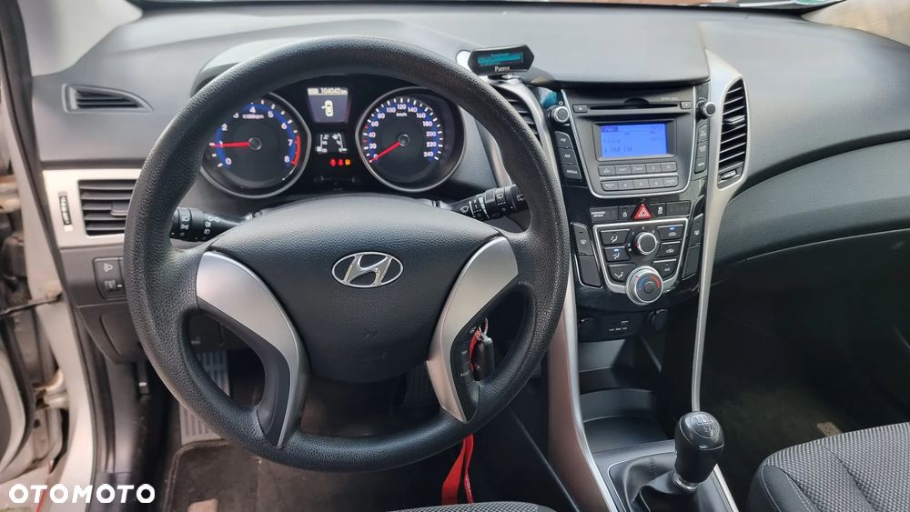Hyundai i30 - 25