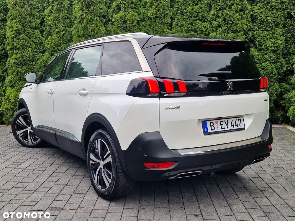 Peugeot 5008 - 11