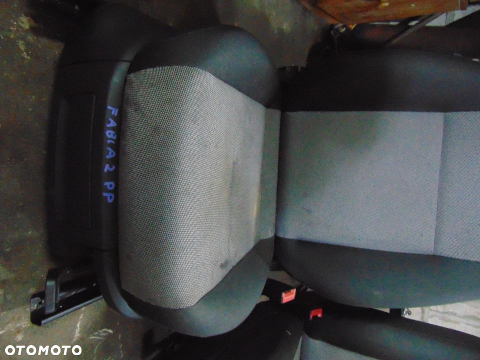 Fotele zestaw skoda fabia 2 hatchback przednie - 1