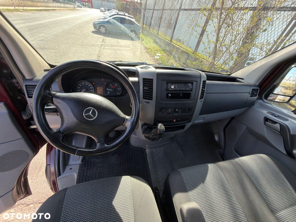 Mercedes-Benz SPRINTER - 17