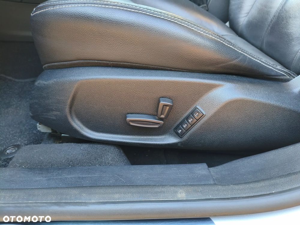 Ford Mondeo 2.2 TDCi Ghia - 13