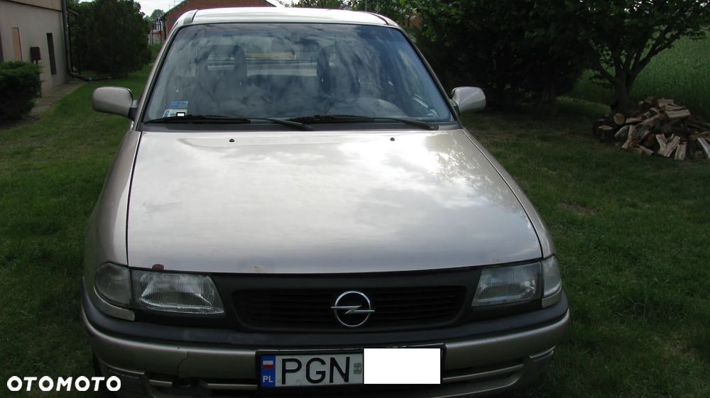 Opel Astra 1.7 TD - 5