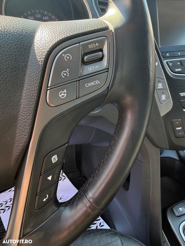 Hyundai Santa Fe - 18