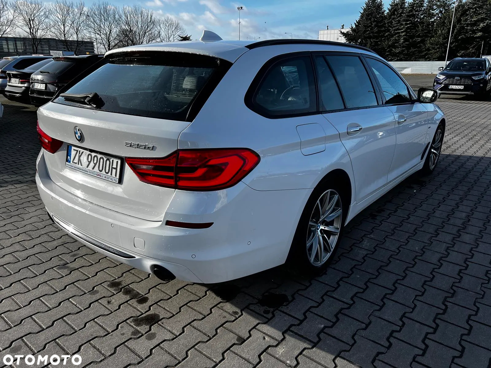 BMW Seria 5 525d Touring Sport Line - 7