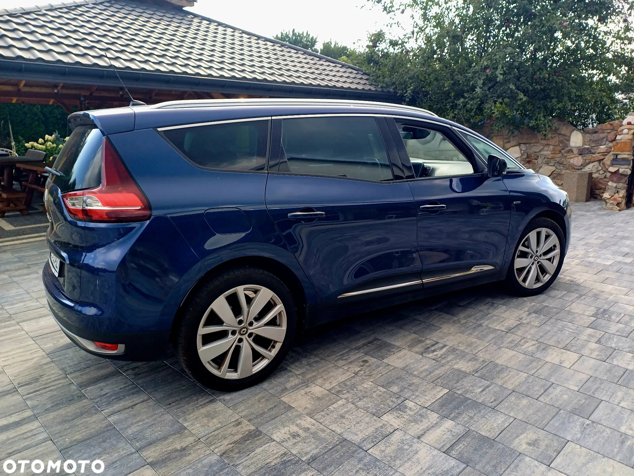 Renault Grand Scenic - 7