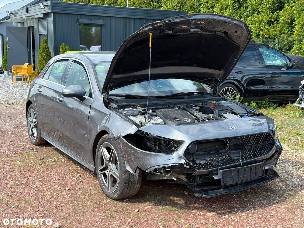 Mercedes-Benz Klasa A 200 AMG Line 7G-DCT - 7